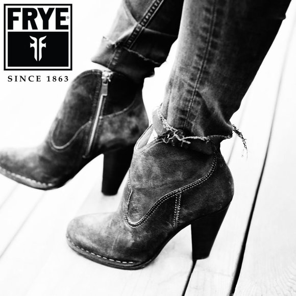 Frye Shoes - 🆕Frye Short Boot Western Vintage Black Suede